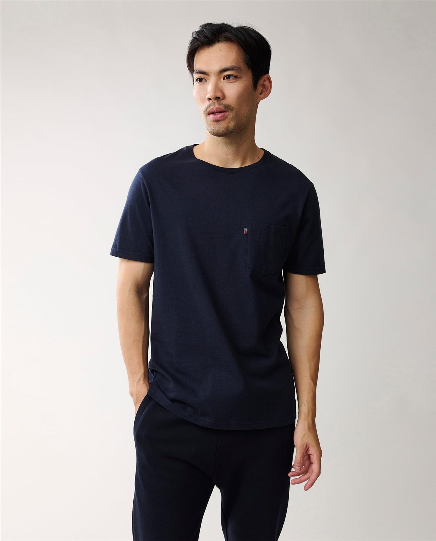 Travis Organic Cotton Tee, Dark Blue