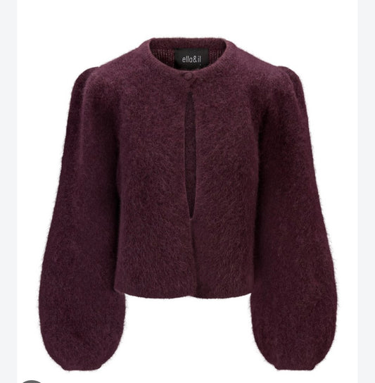 Amelia Chunky Cardigan