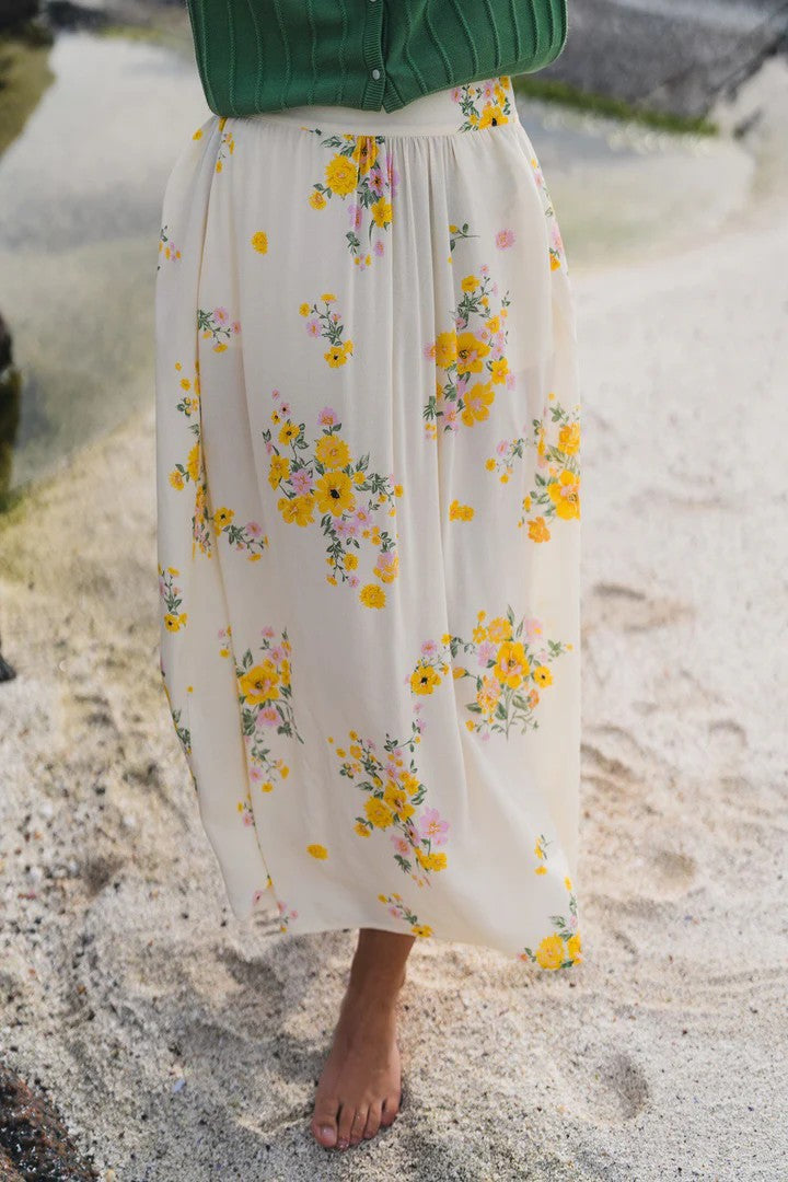 Rausirene skirt