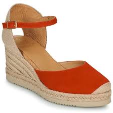 Clavel sandal
